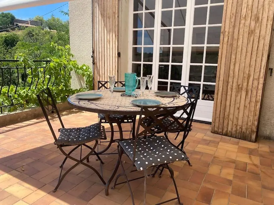 Holiday home Villa Entiere A 550 M Du Centre-Ville Valensole